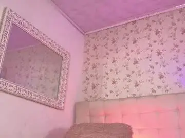 Lia_kitty0  live sex cam