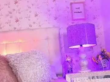 Lia_kitty0  live sex cam