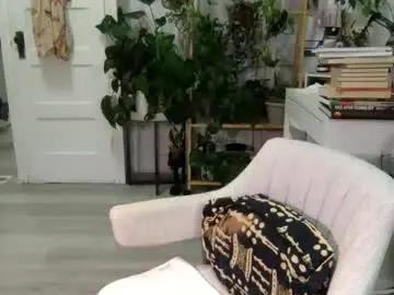 Lolalustful  live sex cam