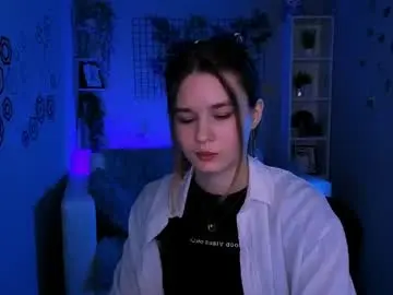 Luvmiraya  live sex cam