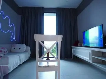 Mayabaee1  live sex cam