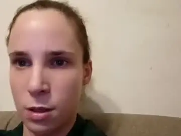 Megotpelka13  live sex cam