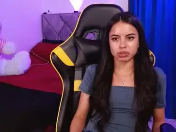 Melani_bear  live sex cam