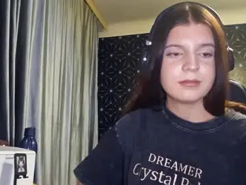 Pamelamcmeen  live sex cam