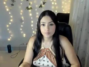 Saraxxx14  live sex cam