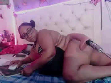 Yhazan_blake88  live sex cam