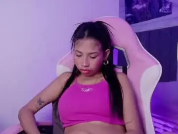 Aida_mom  live sex cam