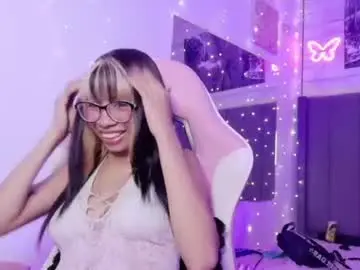 Aida_mom  live sex cam