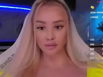 Blond_diamond  live sex cam