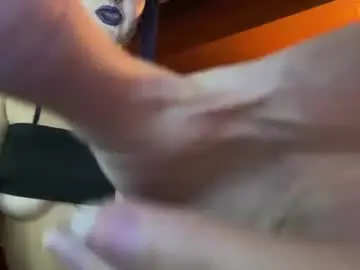 Desireatnight  live sex cam