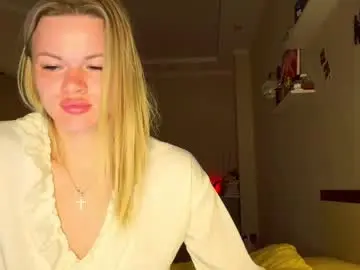 Diamoraa  live sex cam