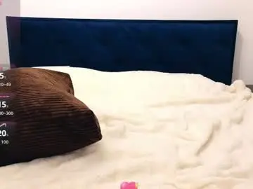 Emmycb  live sex cam