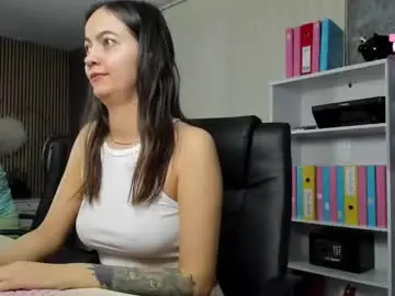 Evanoellex  live sex cam