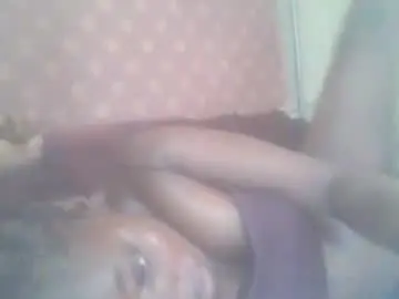 Hornygal001  live sex cam