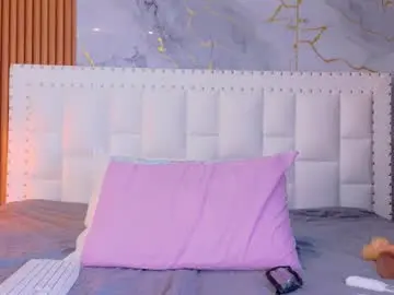 Indiancutiie  live sex cam