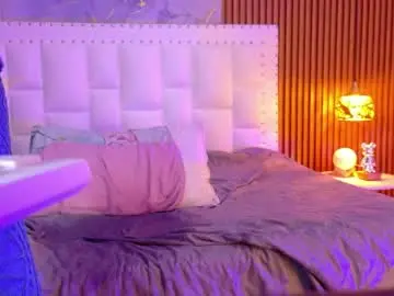 Indiancutiie  live sex cam