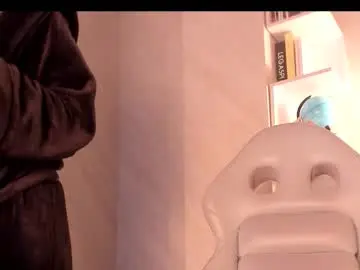 Kaiiabrown  live sex cam