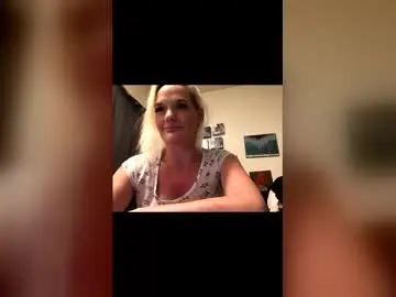 Keroseneangel  live sex cam