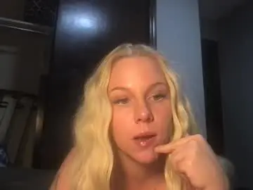 Lai_sothick  live sex cam