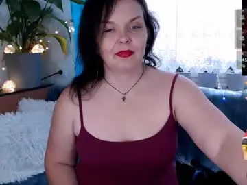 Linda_may_  live sex cam