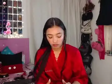 Littlebombon  live sex cam