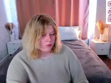 Luna_c0ra  live sex cam