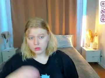 Luna_c0ra  live sex cam