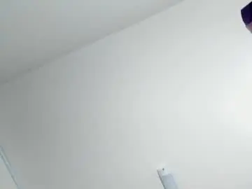 Lussyevans_  live sex cam