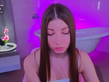 Millibrown  live sex cam