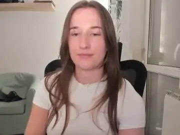 Oliviaaa2003  live sex cam