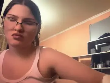 Rubypapranec  live sex cam