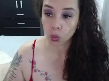 Sara_hot46  live sex cam