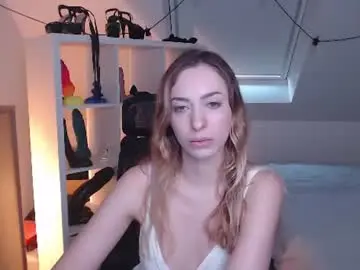 Scarlet_sophie  live sex cam