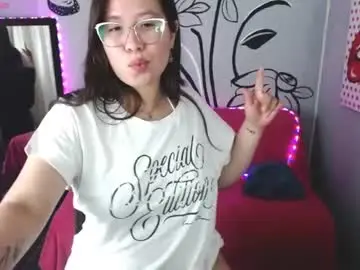 Soralily  live sex cam