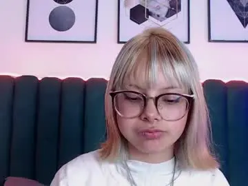 Velori_fg  live sex cam