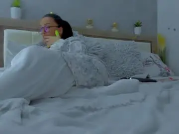 Ayra1x1  live sex cam
