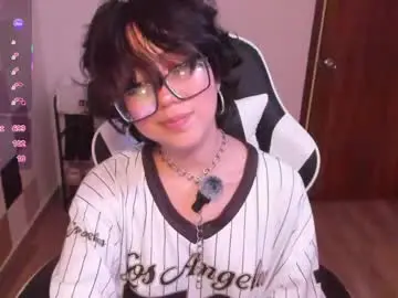 Frida_lassi_  live sex cam