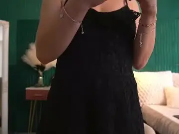 Haileymoon85  live sex cam