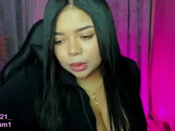 Kmikum1  live sex cam