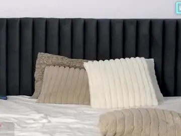 Littleblondbunny  live sex cam