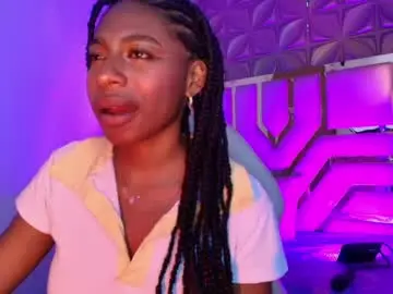 Queen_perla_  live sex cam