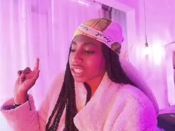 Queen_perla_  live sex cam