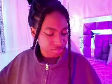 Queen_perla_  live sex cam