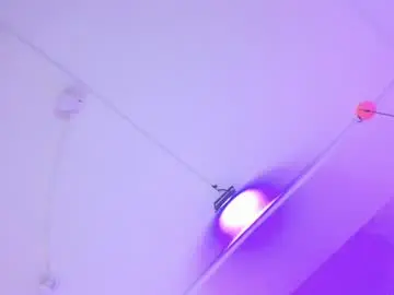 Rubi_lovee  live sex cam
