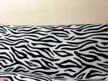 Sunnigoethe  live sex cam