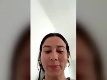 Sweetdulzura  live sex cam