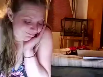 Teeheehee92424  live sex cam
