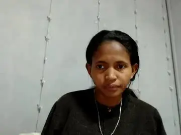 Amandaerotic  live sex cam