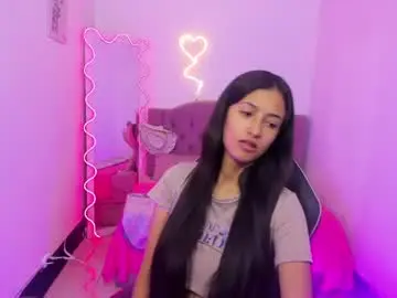 Auroora_tay  live sex cam