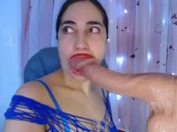 Capricornio_16  live sex cam